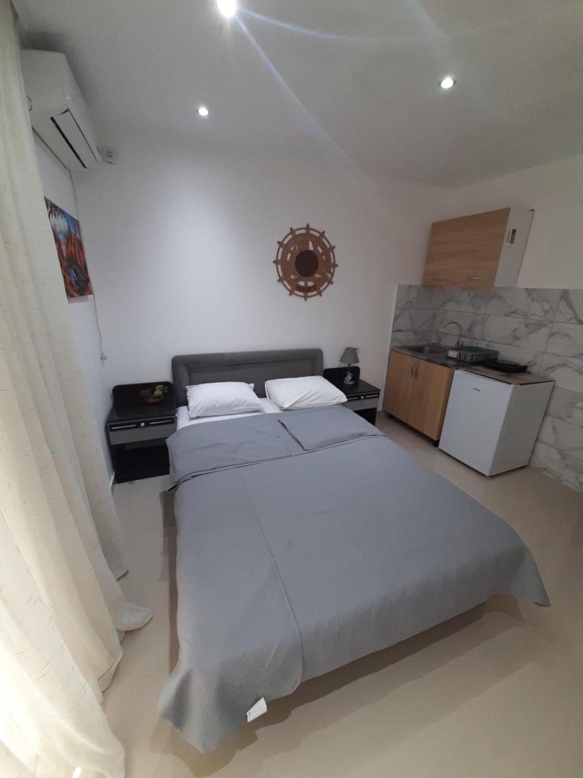 Becic Apartments Ulcinj Ngoại thất bức ảnh